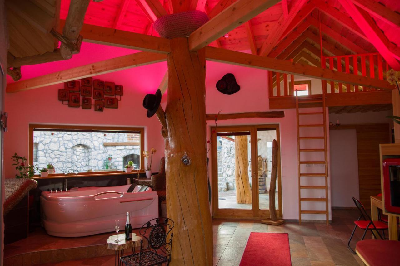 Secret Wellness Apartment Bodonci ภายนอก รูปภาพ