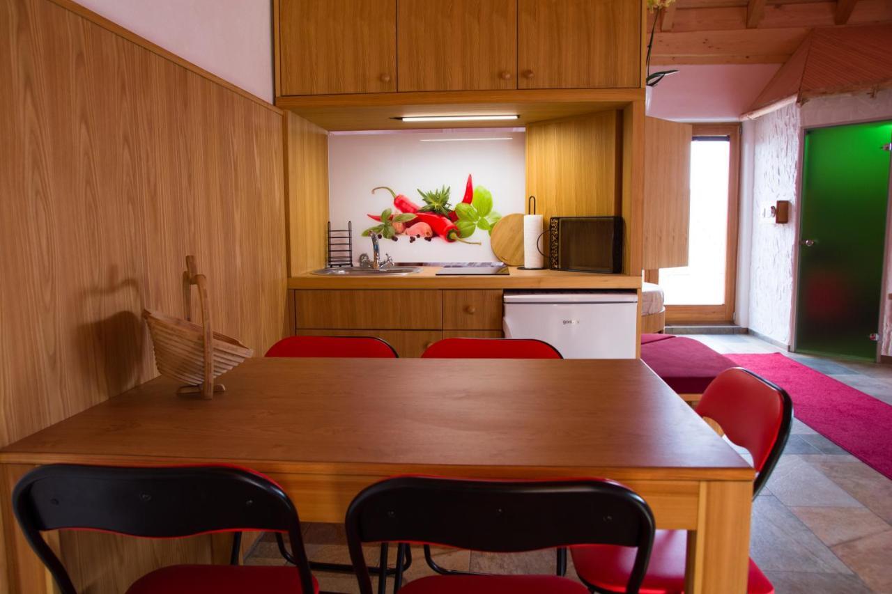 Secret Wellness Apartment Bodonci ภายนอก รูปภาพ