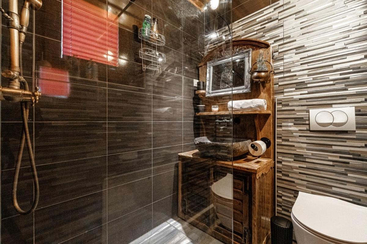 Secret Wellness Apartment Bodonci ภายนอก รูปภาพ